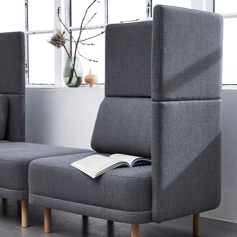 A3 high back module and pouf