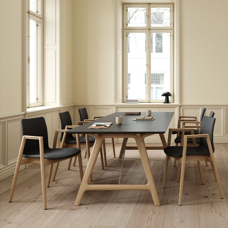 Neo-classic T7 Dining Table In Oak And Oil Finish Or Black Lacquer